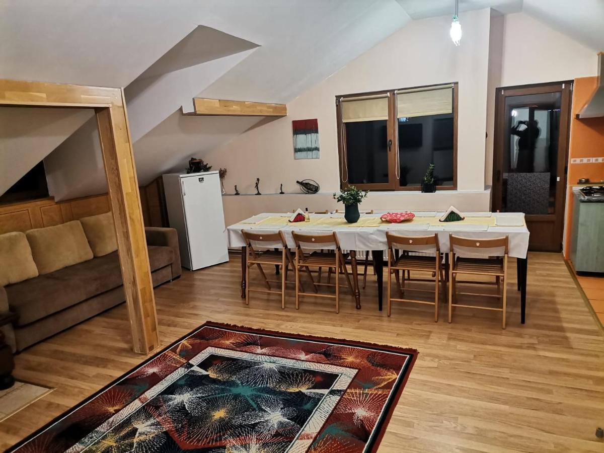 Zoso Home Buşteni Exterior foto