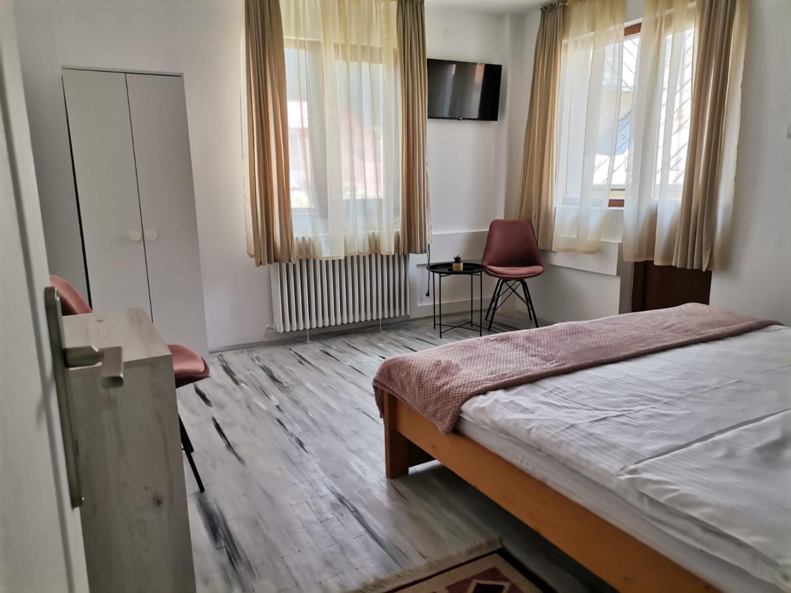 Zoso Home Buşteni Exterior foto